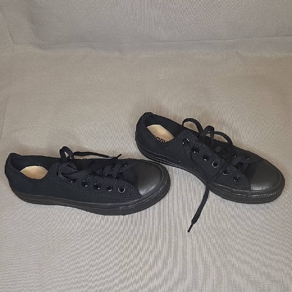 NWOT Converse Chuck Taylor All Star Low Top Sneaker - Picture 5 of 7